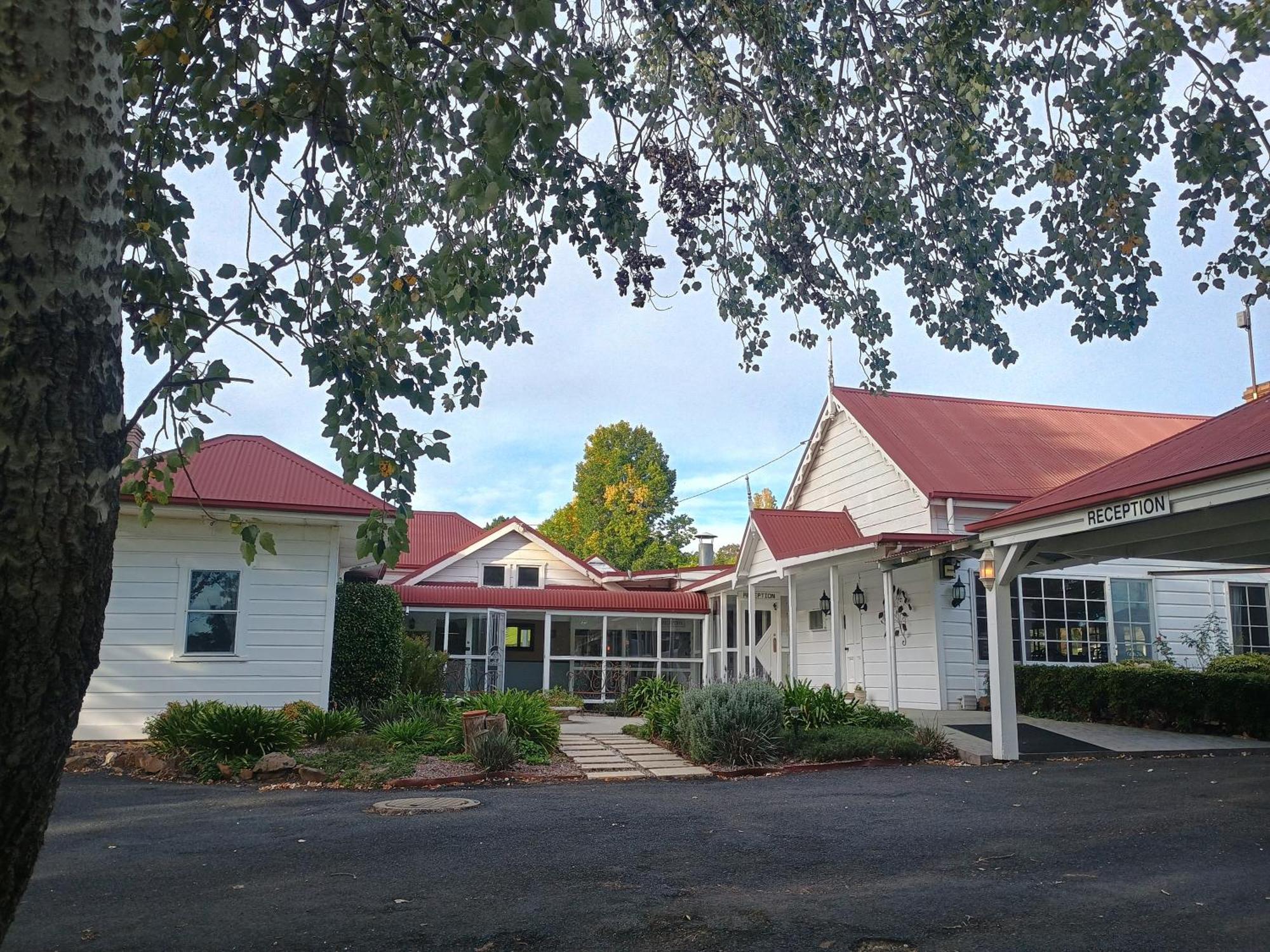 Moore Park Inn Armidale Buitenkant foto