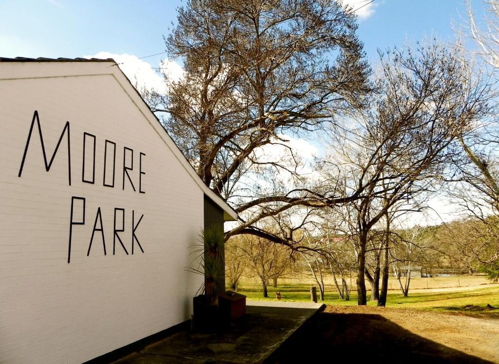 Moore Park Inn Armidale Buitenkant foto