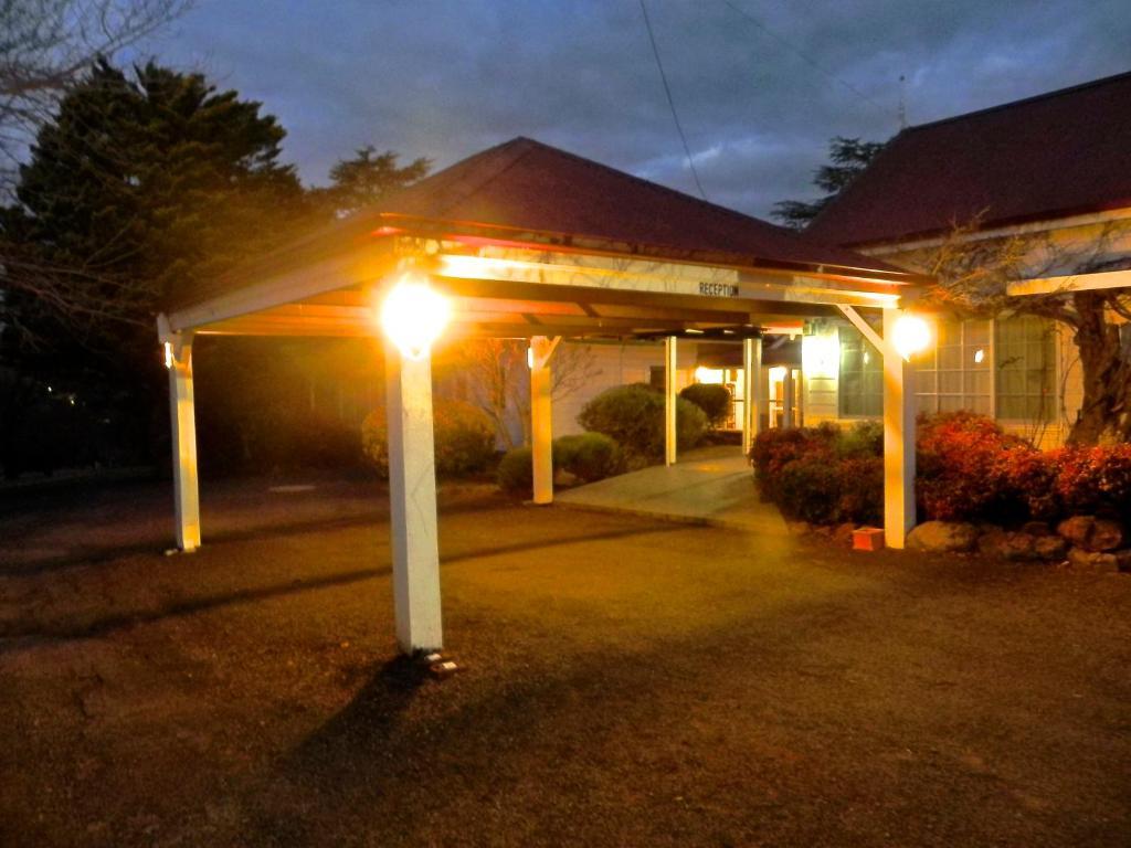 Moore Park Inn Armidale Buitenkant foto