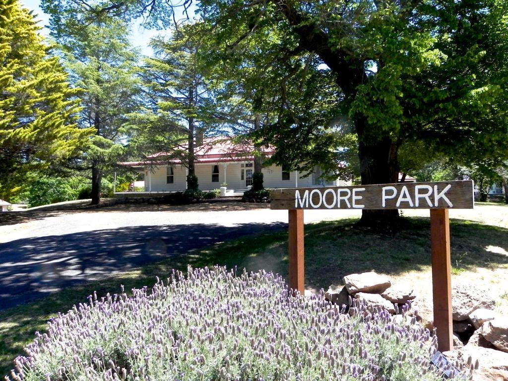 Moore Park Inn Armidale Buitenkant foto